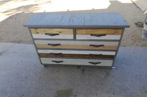 pallet laaikas